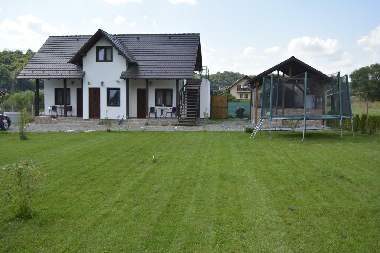 Casa Muskátli Vendégház Sovata Exterior foto