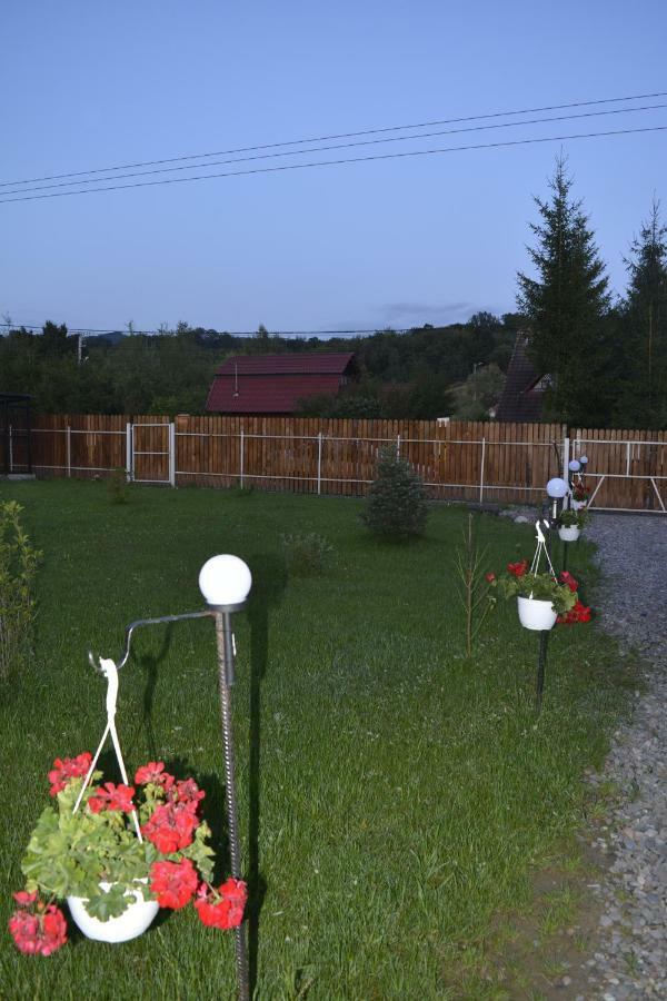 Casa Muskátli Vendégház Sovata Exterior foto